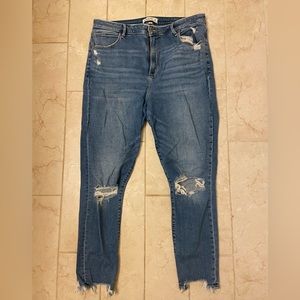 A&F 16L Jeans